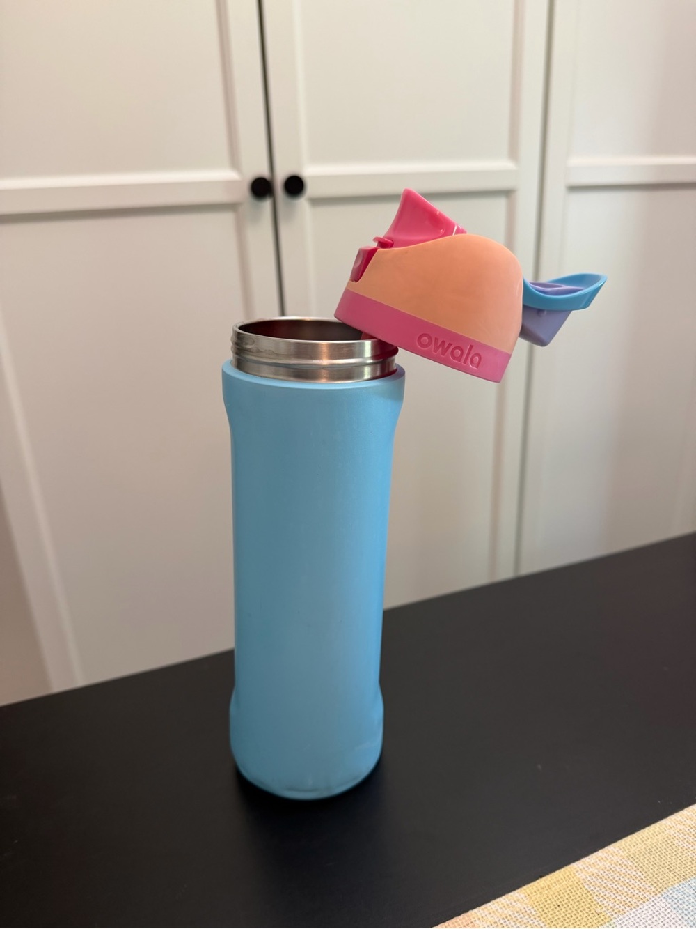 Owala FreeSip 24 oz Light Blue Stainless Steel Water Bottle